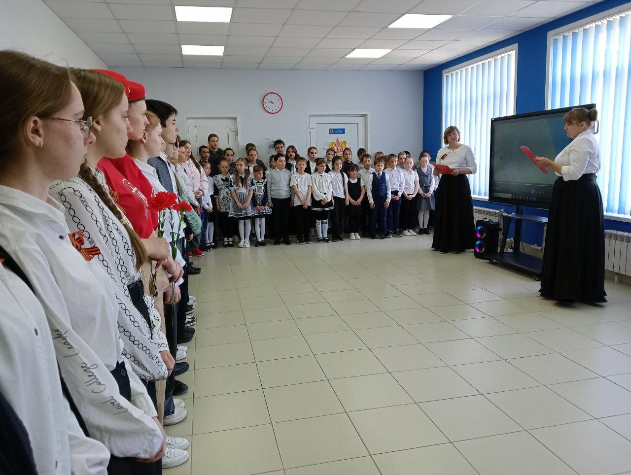 «Парта Героя» имени Валерия Сергеевича Бузулукова.